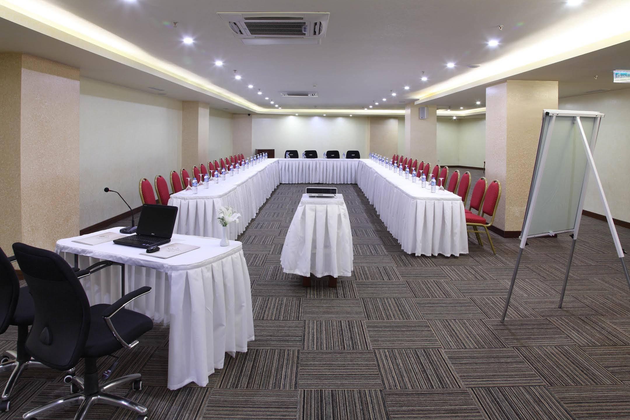 Hotel Senbayrak City Adana Exteriér fotografie